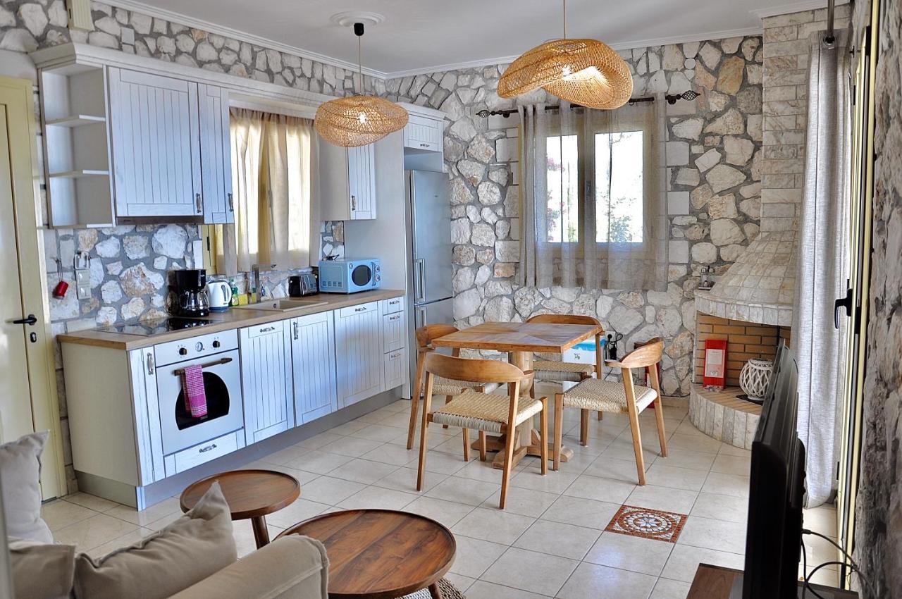 טרפזאקי Stone Villa Kefaloniaprivatevillas מראה חיצוני תמונה